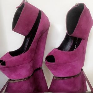 Pink Giuseppe Zanotti Wedge sandals